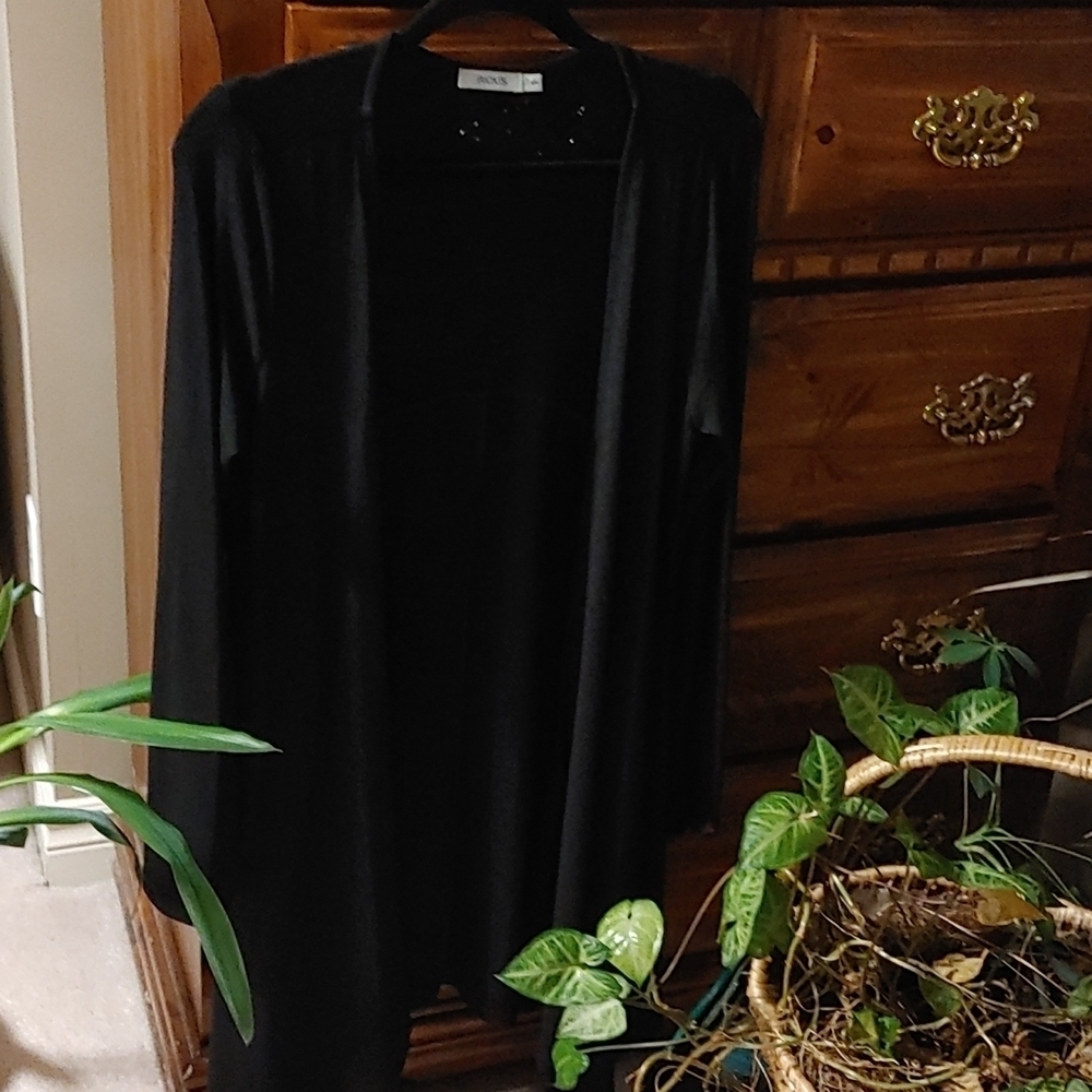 Ricki's Black Medium  Long Sleeve Open Cardigan
